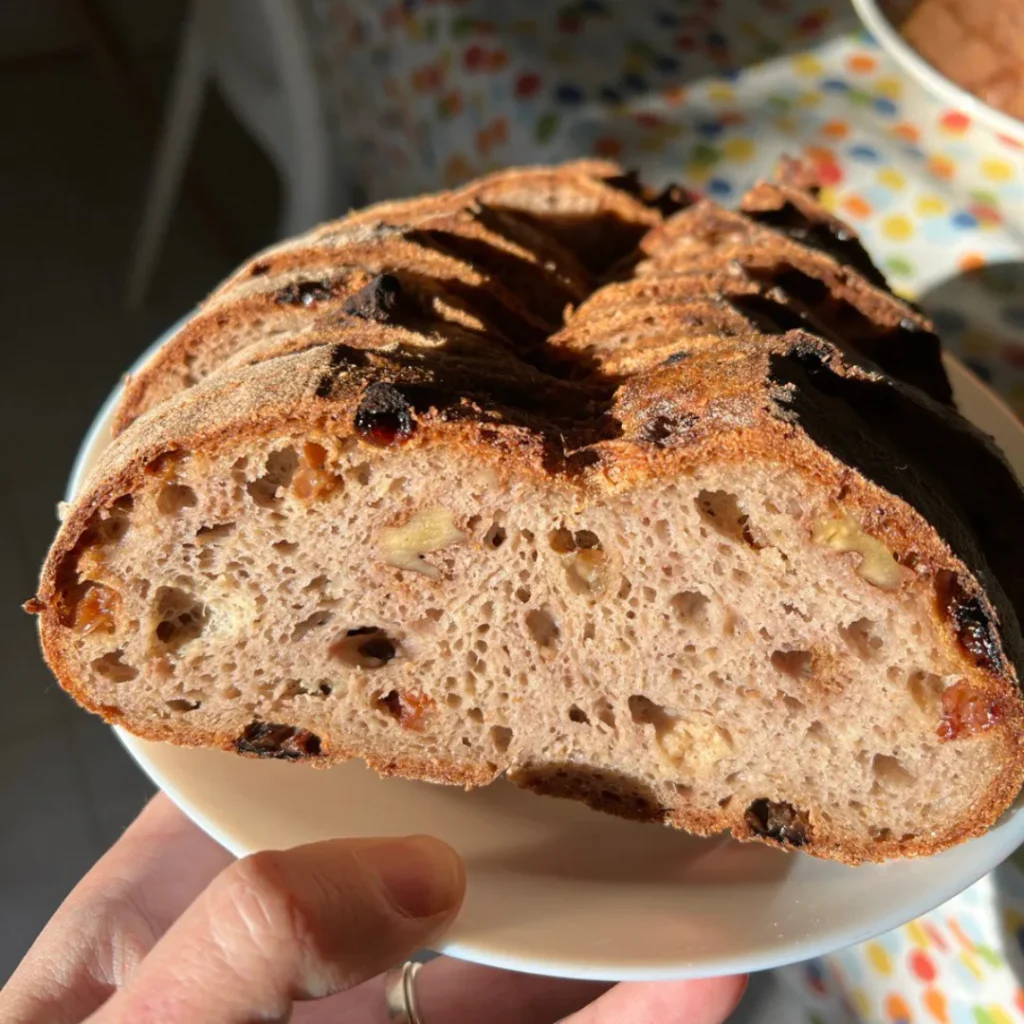 Pan sin gluten con frutos secos y miga esponjosa